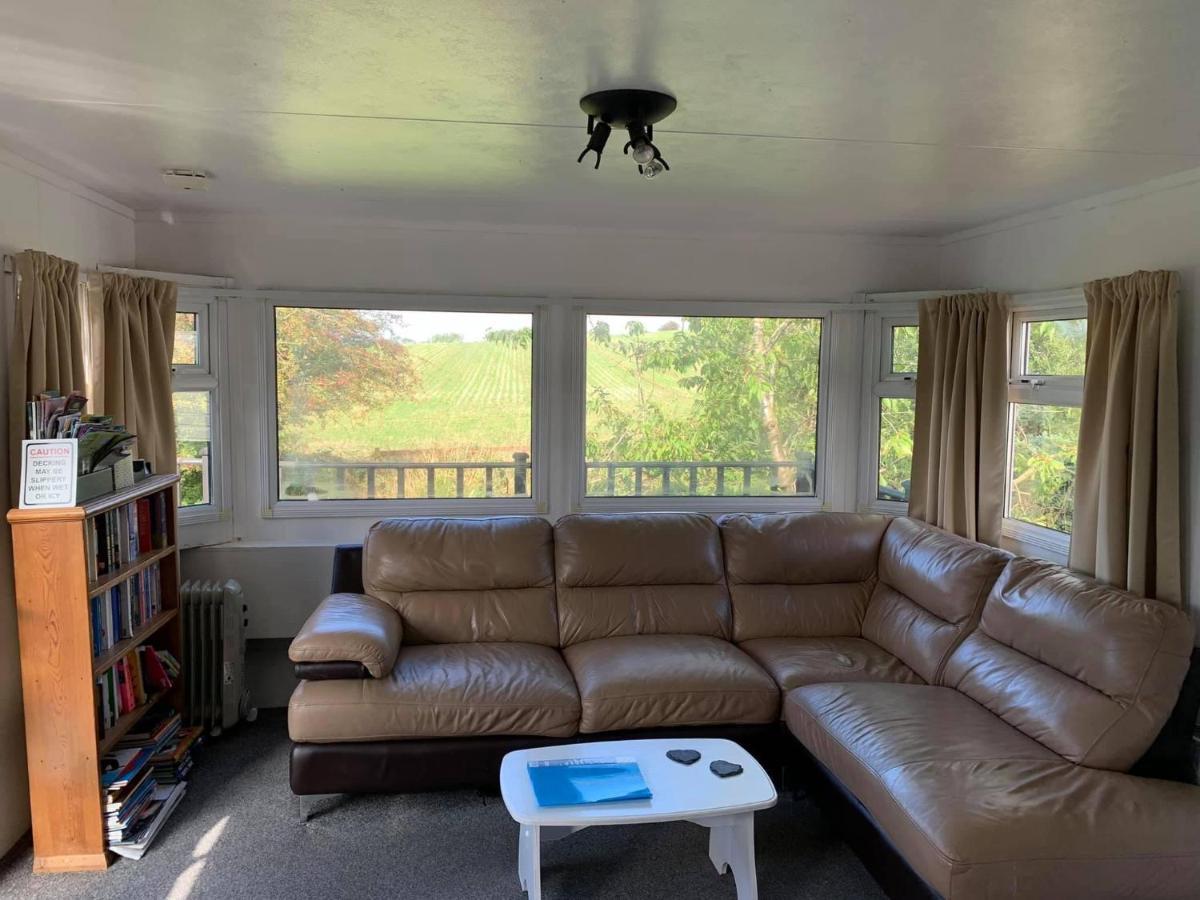 Delightful 3 Bedroom Holiday Home With Balcony Overlooking Fields And A Stream Gisburn Exterior foto